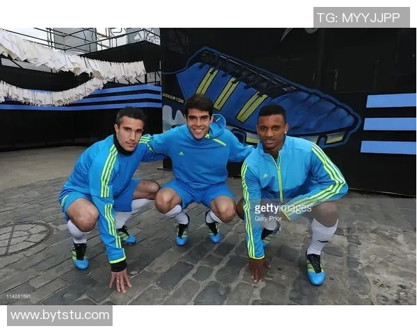 足球鞋球星代言人有哪些 盘点各大品牌足球鞋背后的巨星代言人